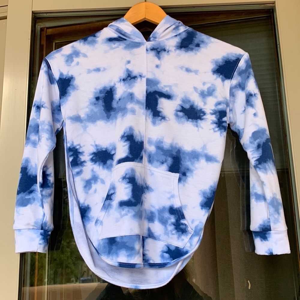Overlay Poof girl brand tie dyed sweatshirt hoodie w/ unique built in racer back